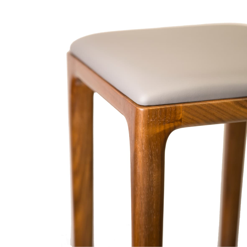 B111_walnut 2.webp