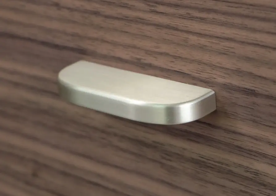 OIBV_UB600312 Brass Handle / 7 x 2,5 x 0,9 cm